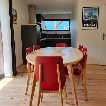 6 Personnes, Vue Splendide Sur La Montagne, Aas